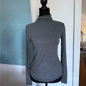 GAP Charcoal Ribbed Turtleneck